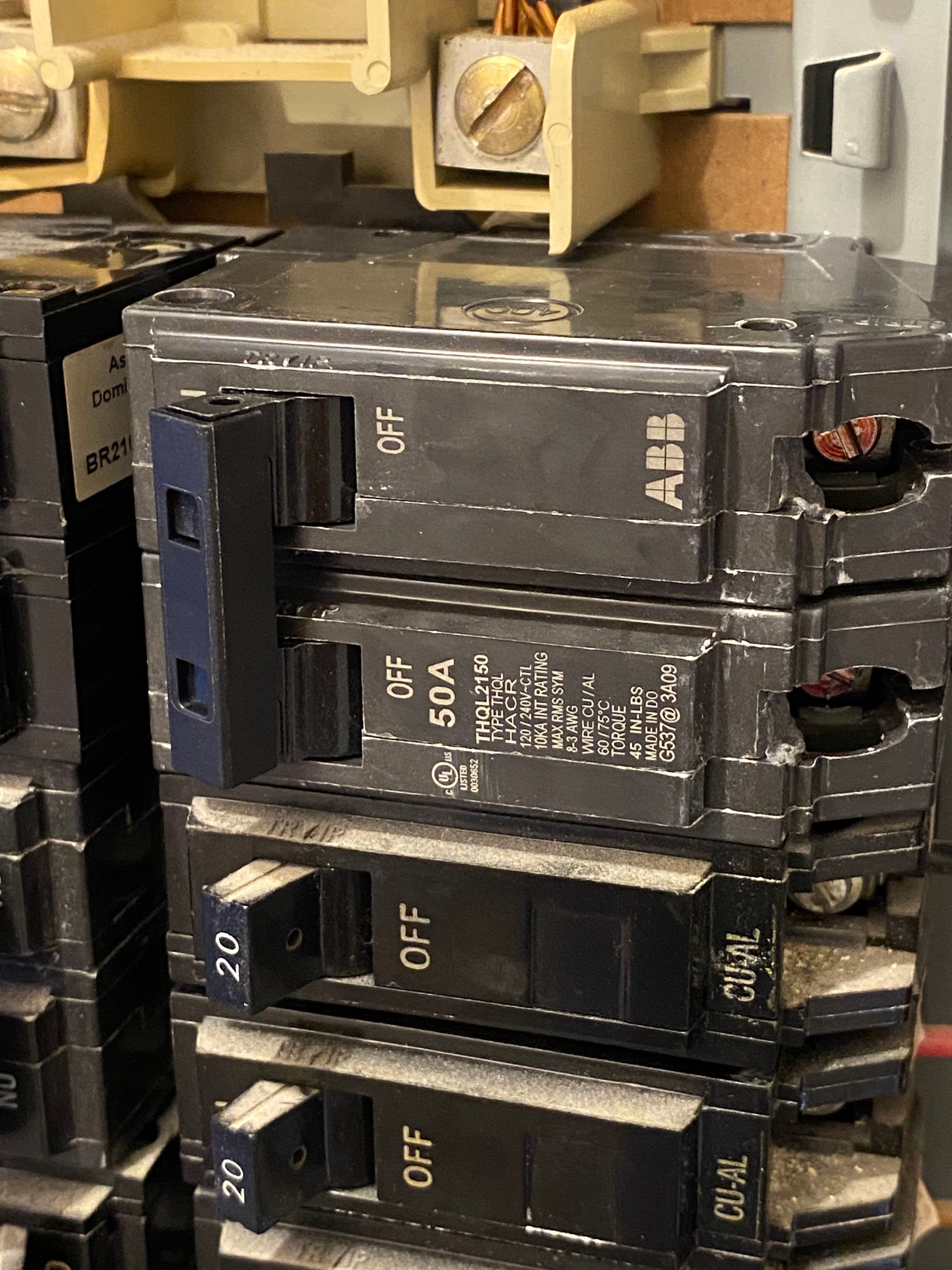 Project Faulty Breaker Replacement in Matteson IL image